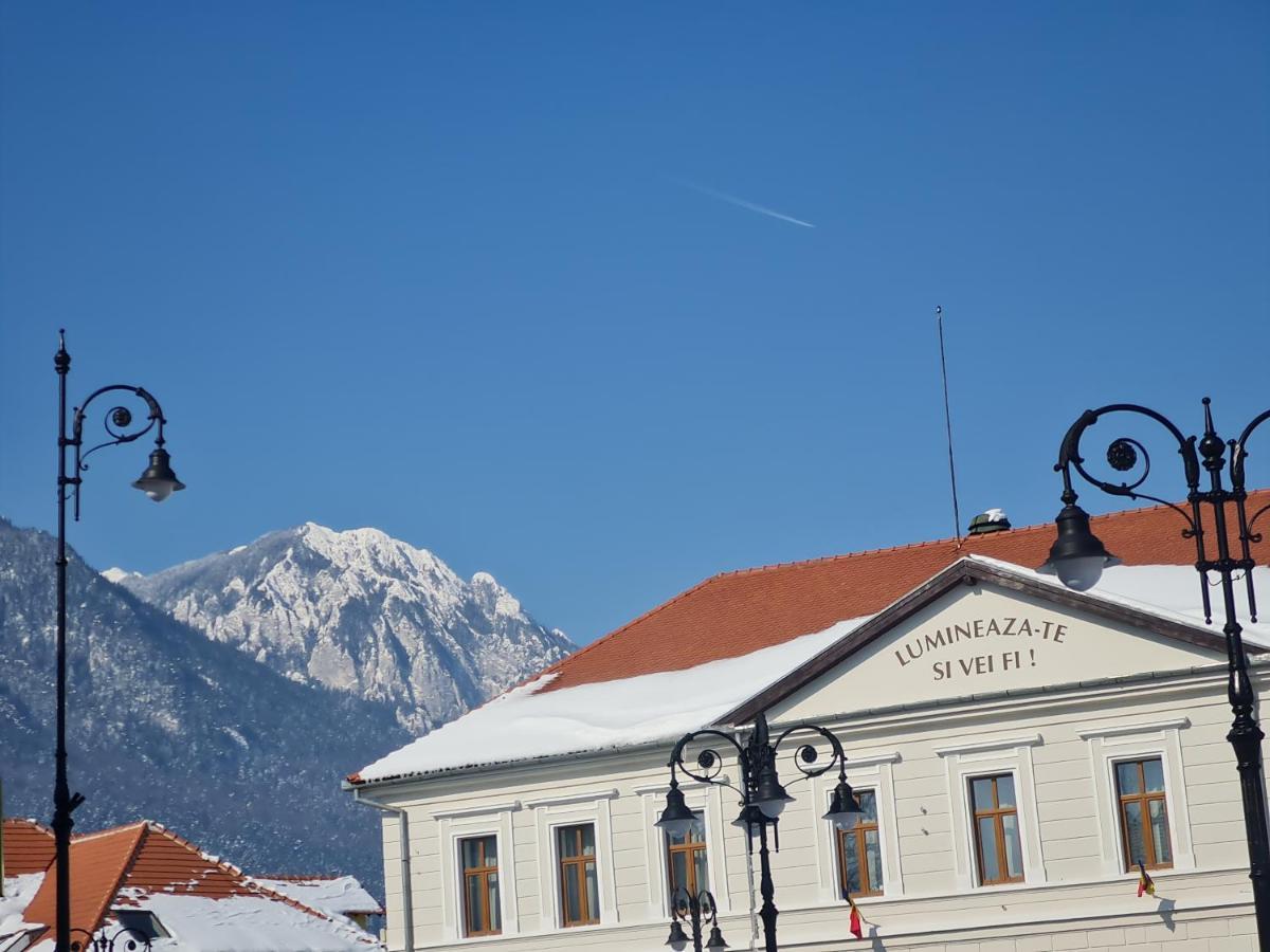 Pensiunea Kyfana Zărneşti Extérieur photo