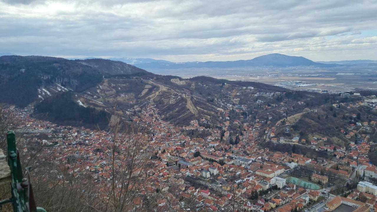 Pensiunea Kyfana Zărneşti Extérieur photo